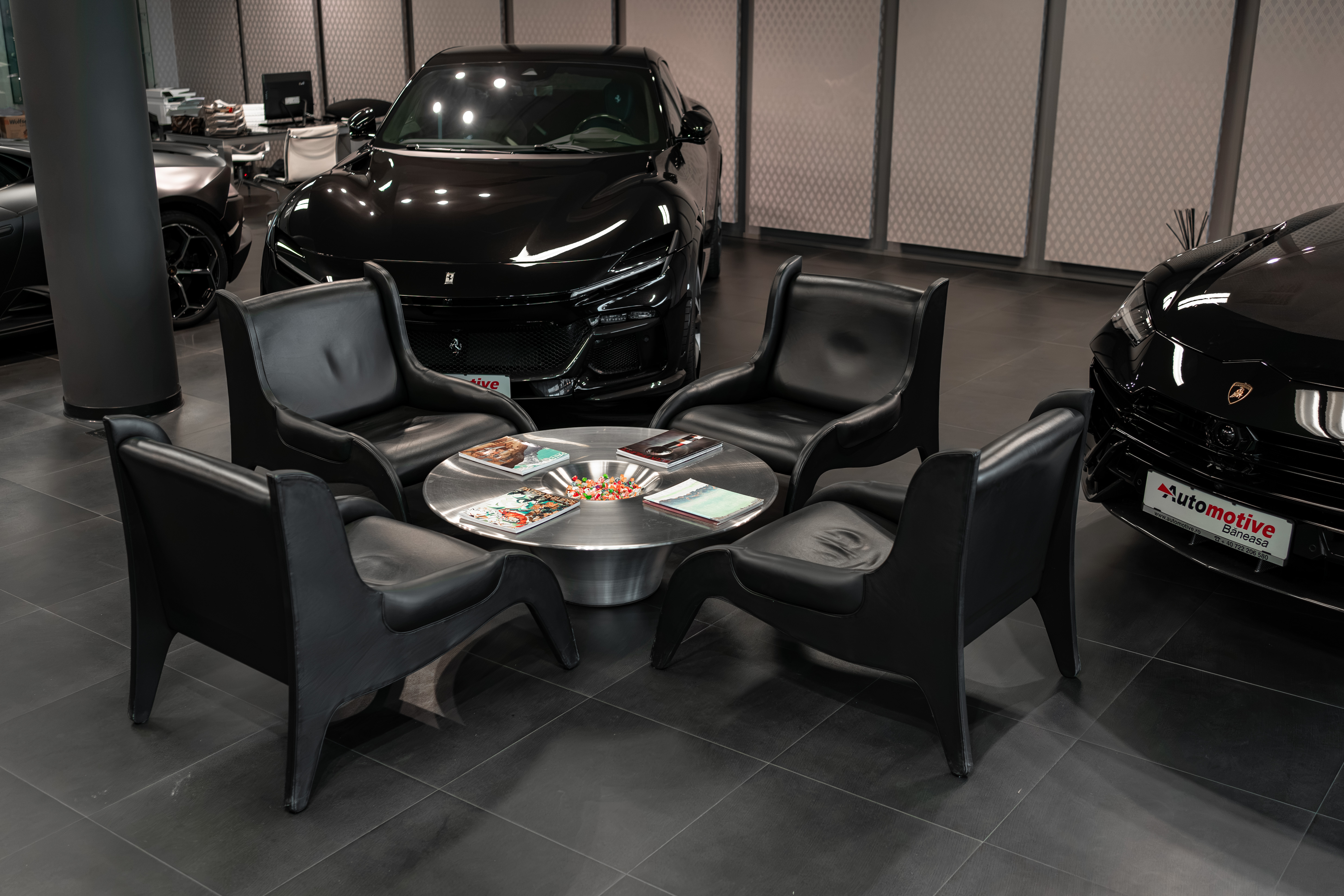 Interior showroom Automotive